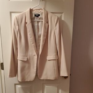 DKNY Women's Blazer in Soft Cream